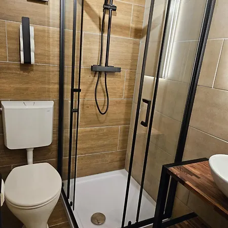 Apartament Maltatal *